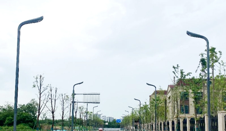 Fenghuang Avenue, Qingbaijiang, Chengdu